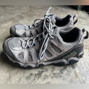 Oboz sawtooth hiking shoes